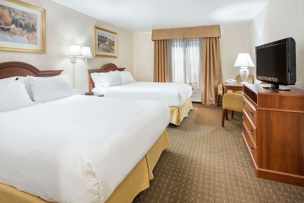 holiday inn express and suites marion by ihg