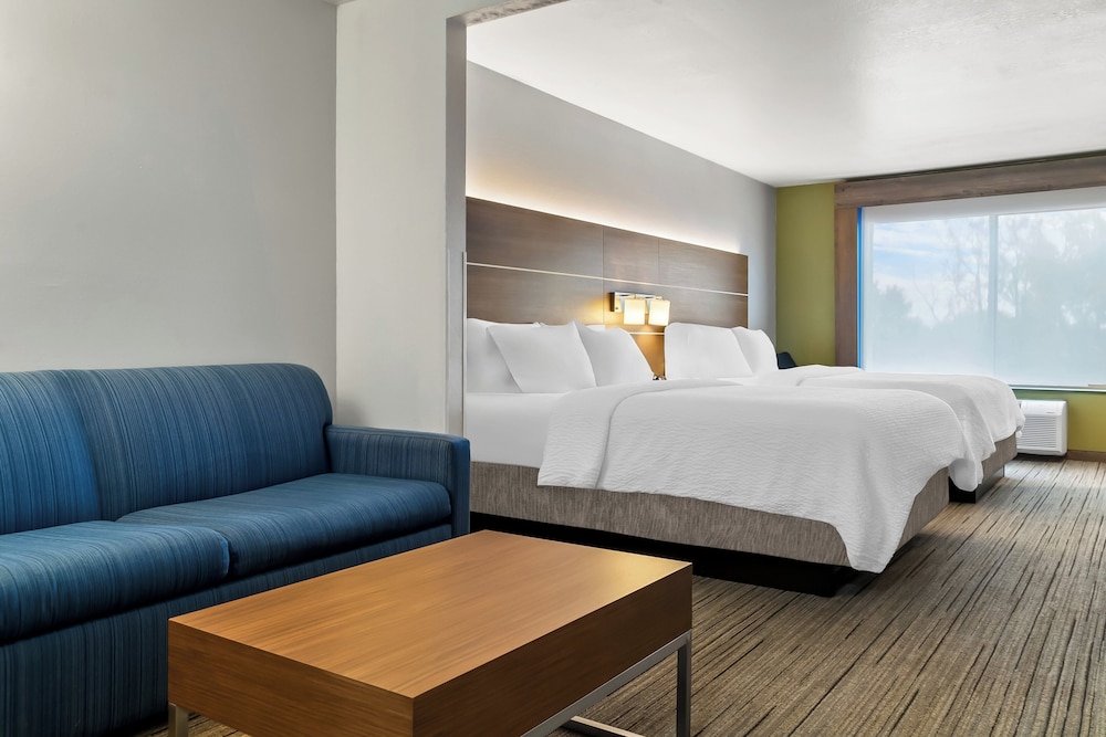 holiday inn express and suites marion by ihg