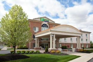 holiday inn express and suites marion by ihg