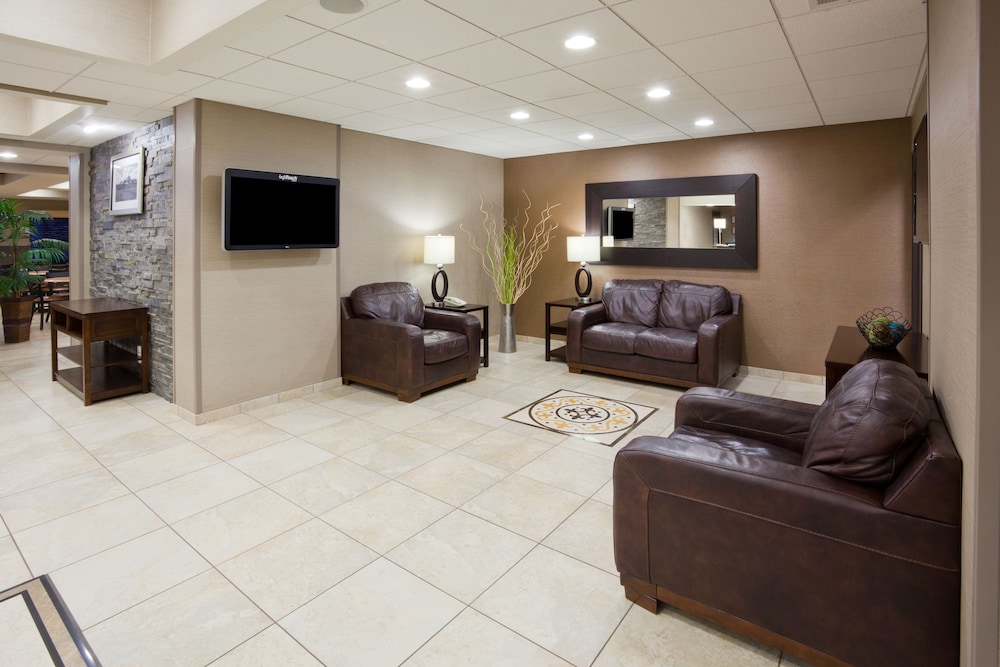 holiday inn express and suites aberdeen by ihg