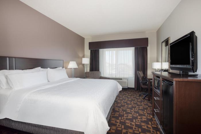 holiday inn express and suites yankton by ihg