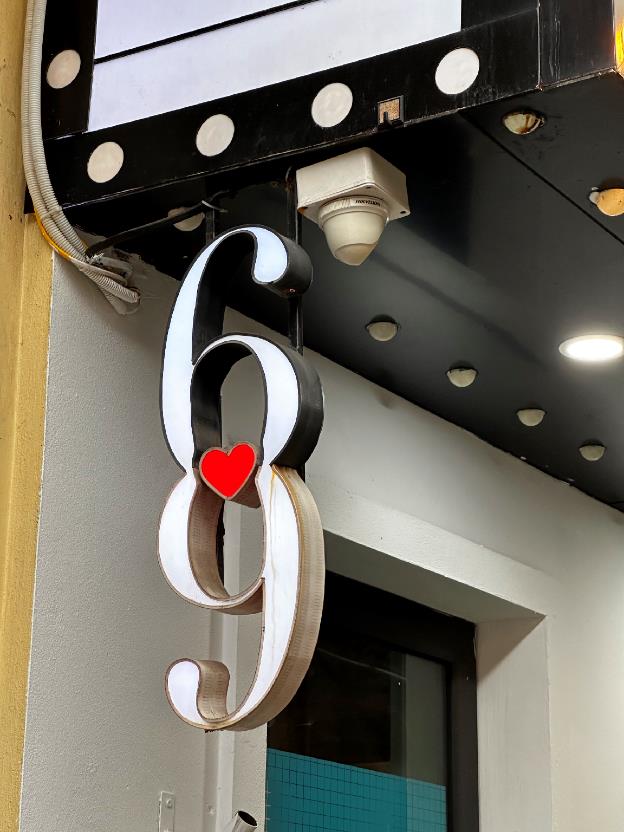 69 boutique hotel