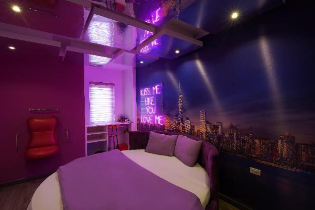 69 boutique hotel