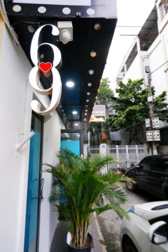 69 boutique hotel