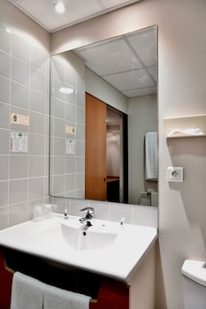 in situ hotel