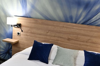 in situ hotel
