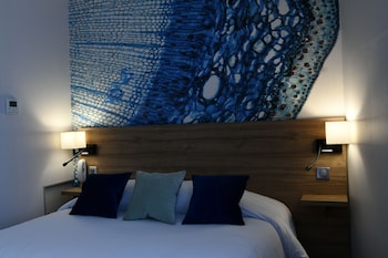 in situ hotel