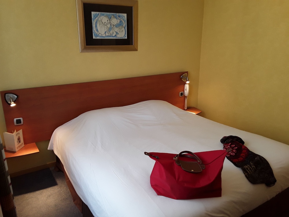 in situ hotel