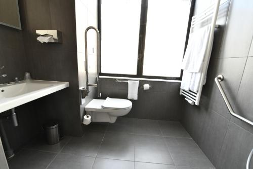 in situ hotel