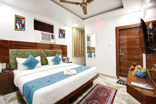 hotel shivlok palace delux