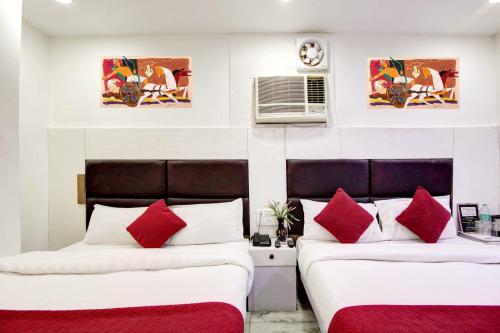 hotel shivlok palace delux