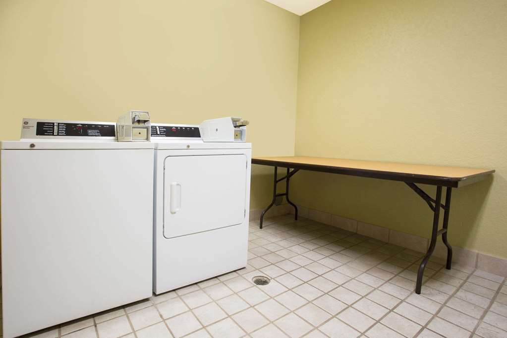 super 8 by wyndham nixa springfield area