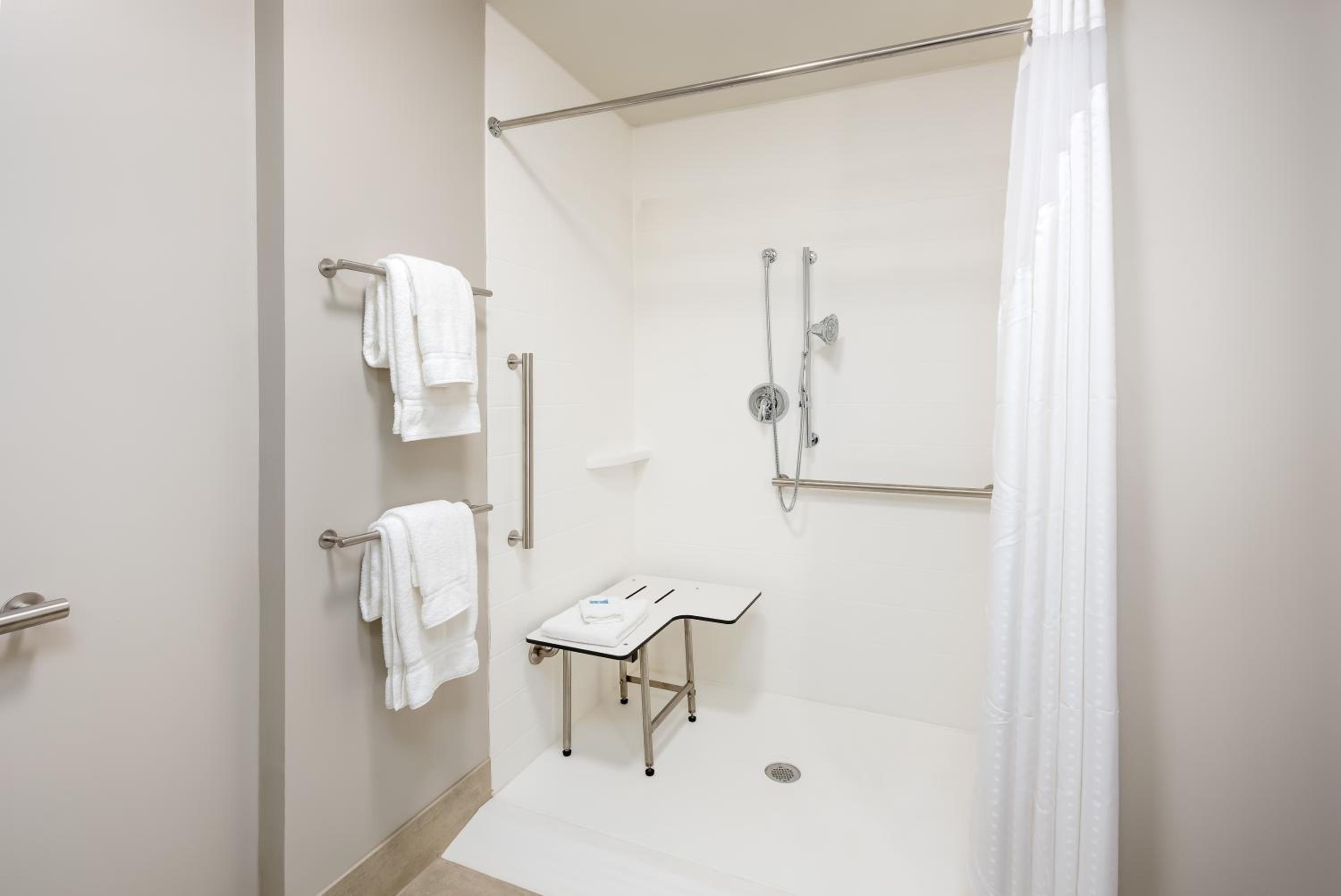 holiday inn express and suites west plains southwest by ihg