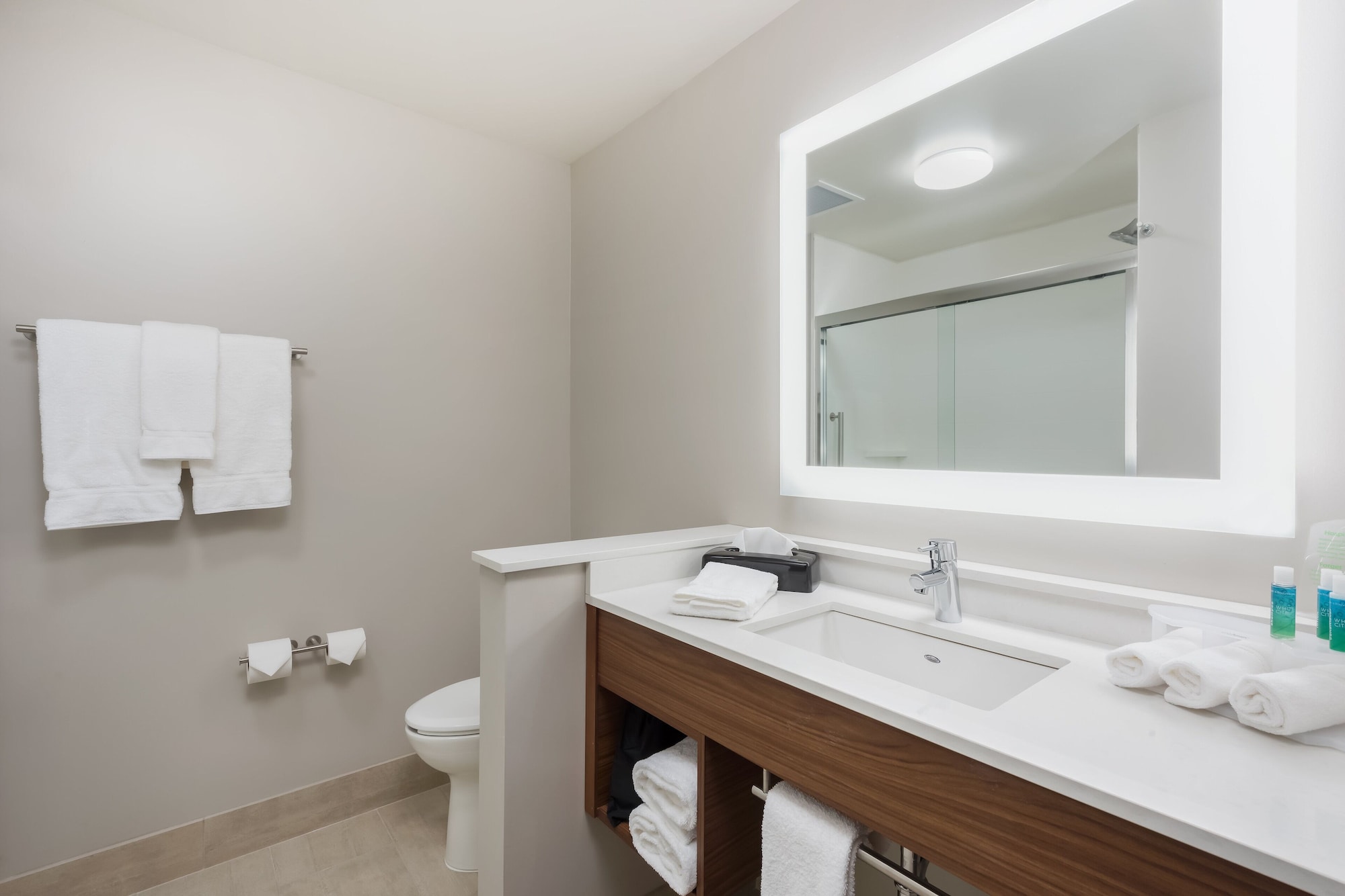 holiday inn express and suites west plains southwest by ihg