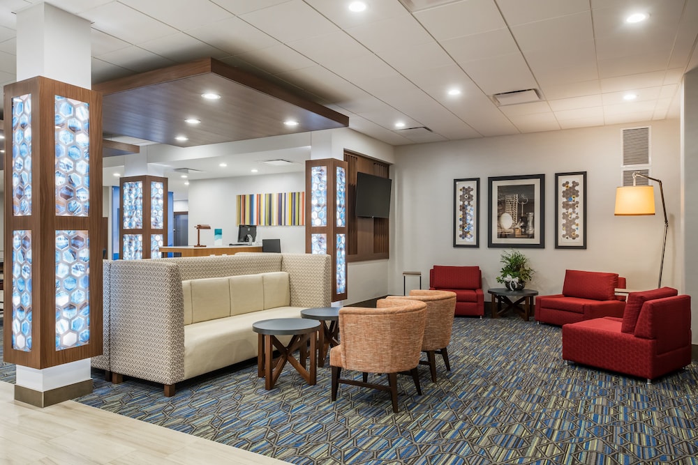 holiday inn express and suites west plains southwest by ihg