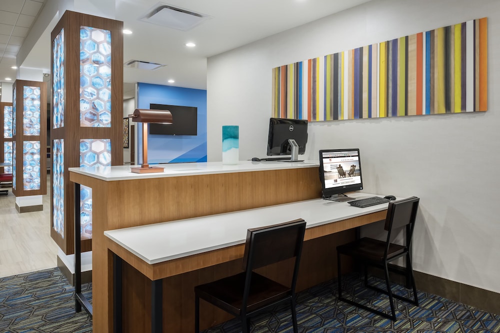 holiday inn express and suites west plains southwest by ihg