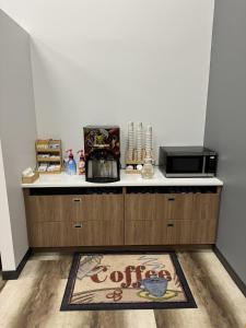 bearcat inn and suites