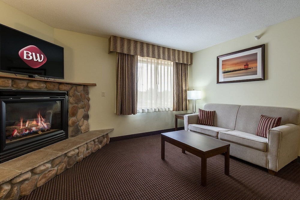 white pines inn and suites