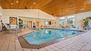 white pines inn and suites
