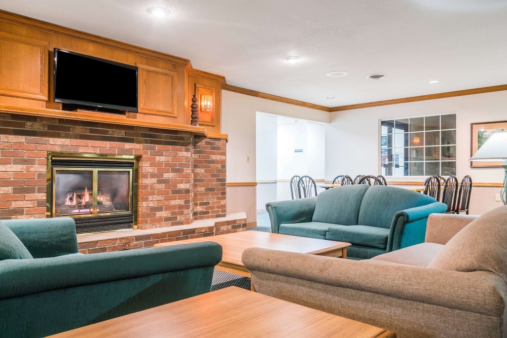 super 8 by wyndham sheldon