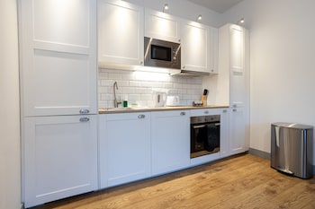 modern studio close to manchester city centre deansgate