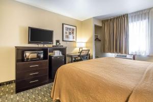 quality inn and suites decorah
