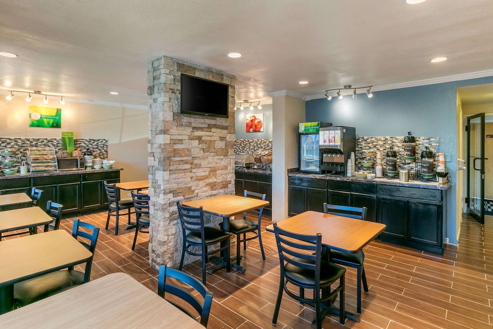 quality inn rawlins i 80