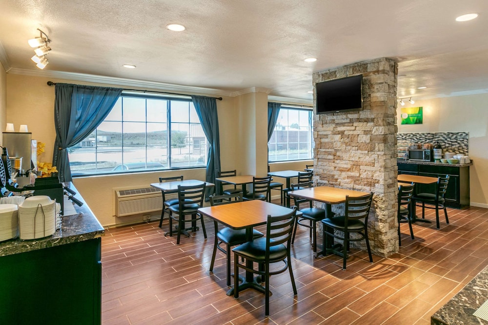 quality inn rawlins i 80