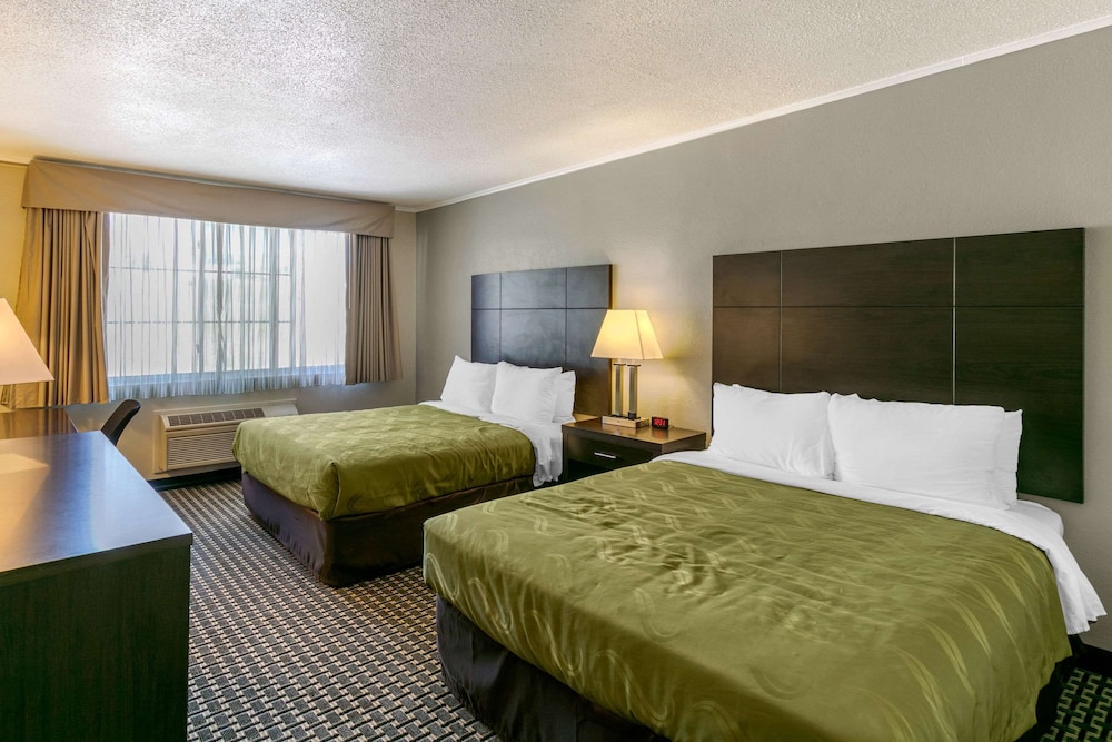 quality inn rawlins i 80