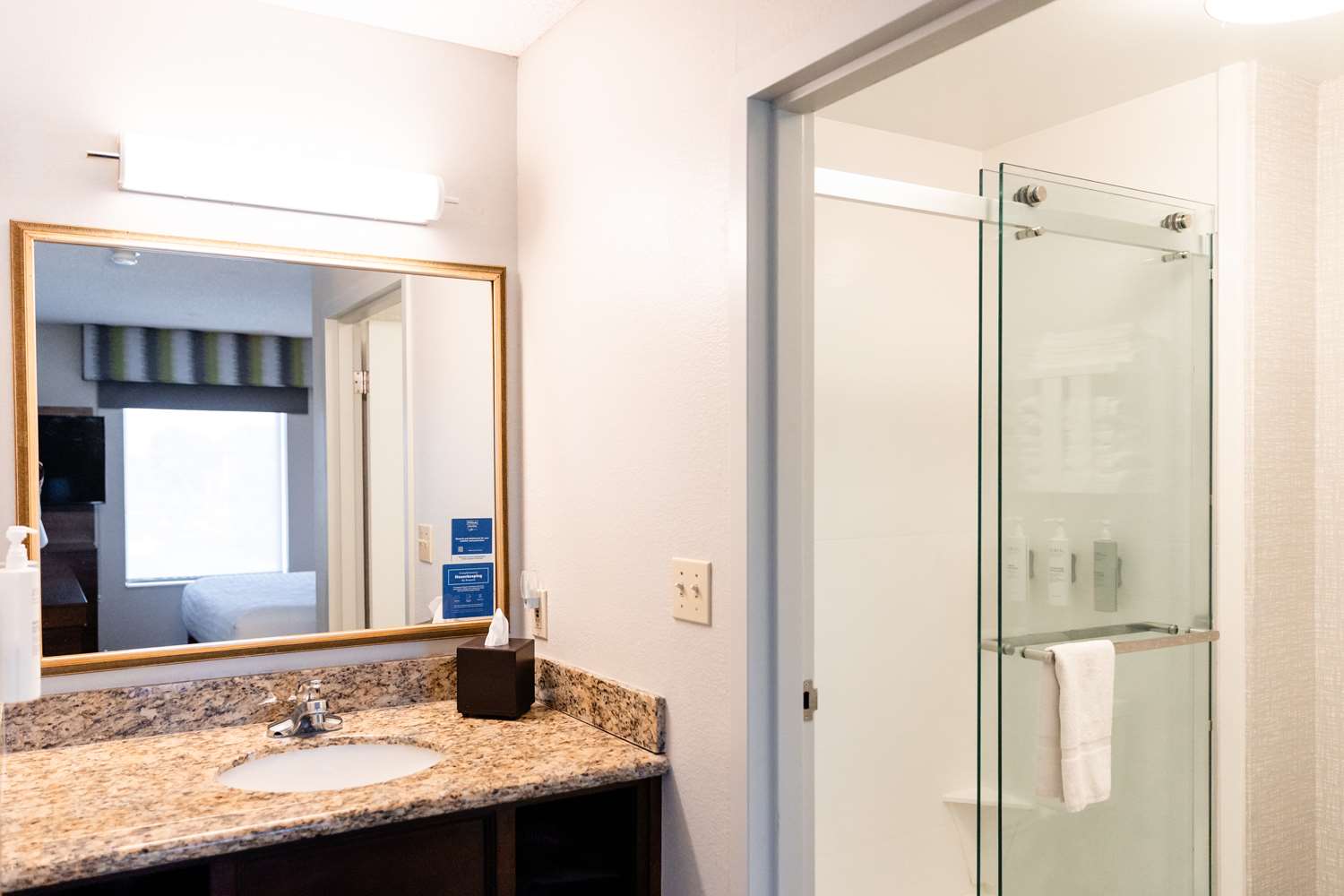hampton inn and suites scottsbluff conference center