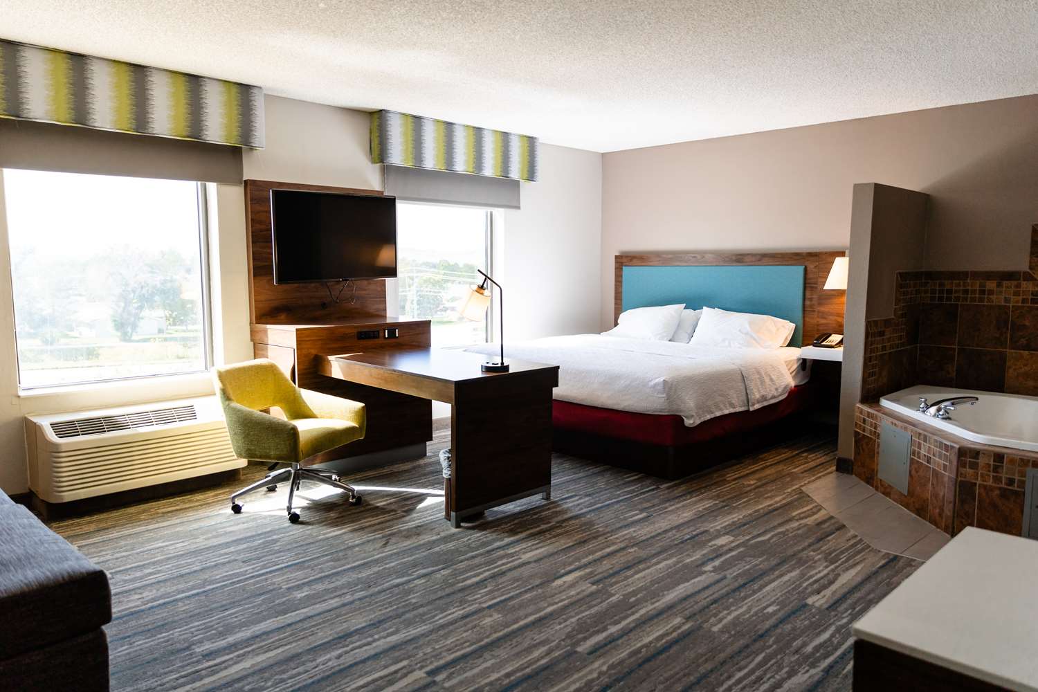 hampton inn and suites scottsbluff conference center