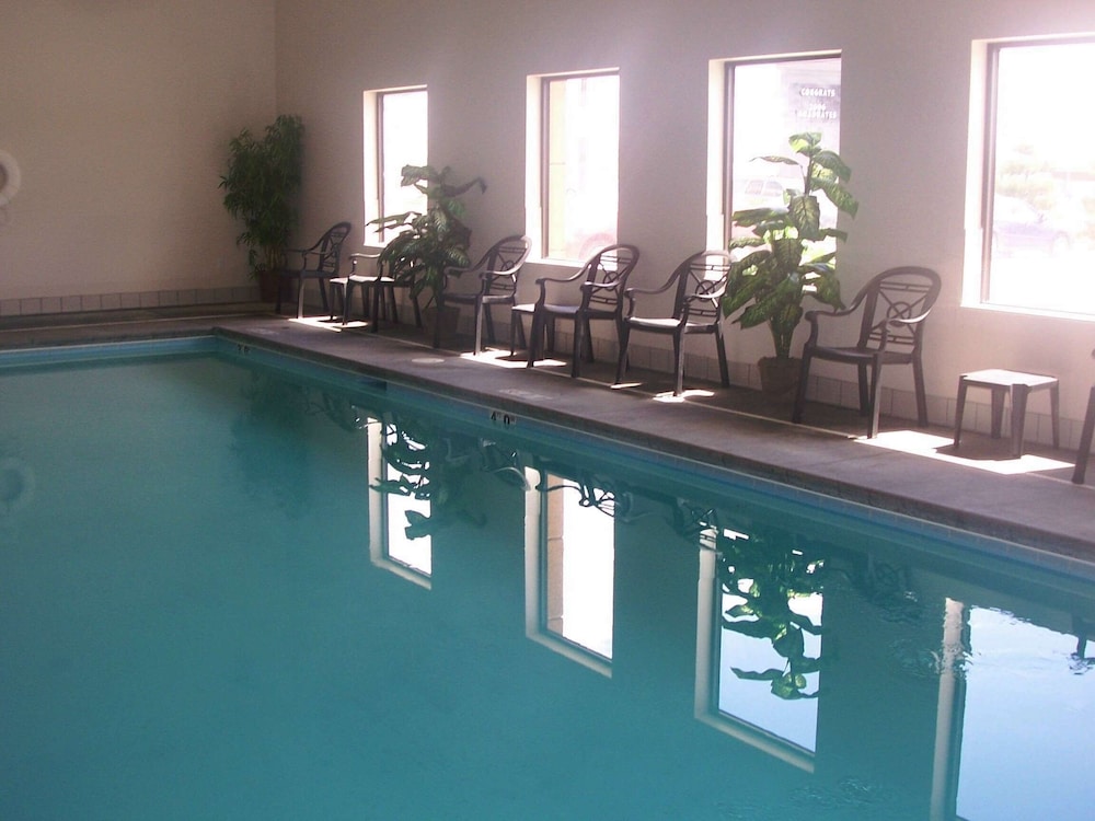 hampton inn and suites scottsbluff conference center