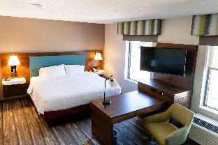 hampton inn and suites scottsbluff conference center