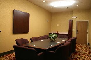 hampton inn and suites scottsbluff conference center
