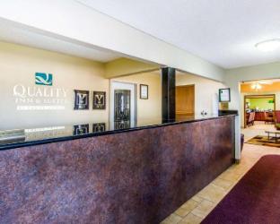 quality inn and suites ottumwa north