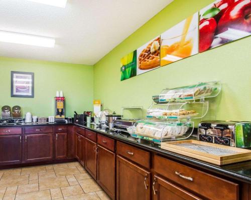 quality inn and suites ottumwa north