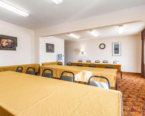 quality inn and suites ottumwa north
