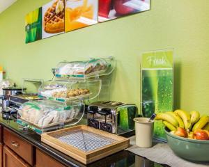 quality inn and suites ottumwa north