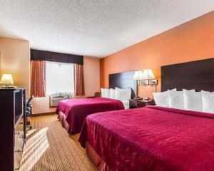 quality inn and suites ottumwa north