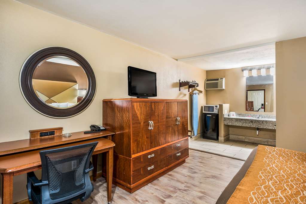 econo lodge