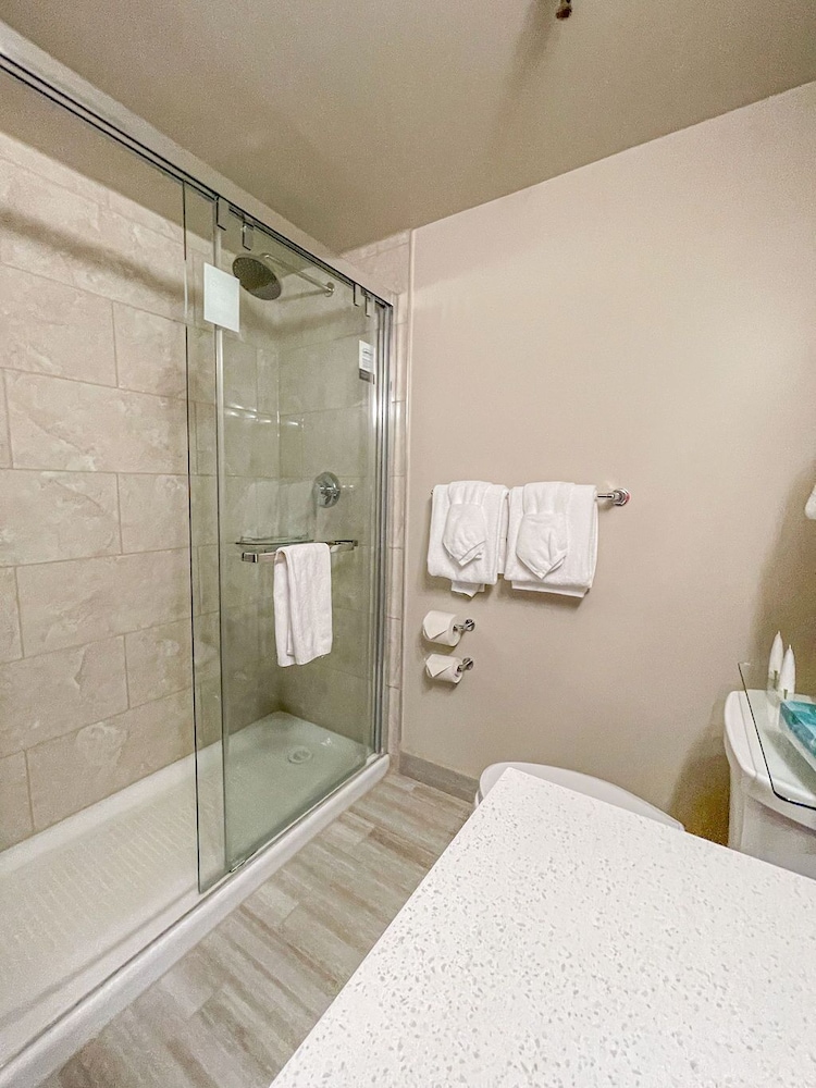 prestige oceanview hotel prince rupert