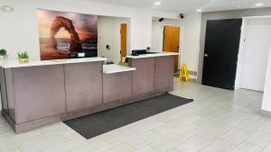 Royal Inn,Salt Lake City>>Midvale,2 star