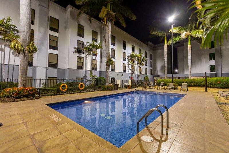 hampton inn and suites by hilton san jose airport