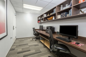 hilton garden inn oakland san leandro