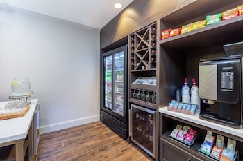 hilton garden inn oakland san leandro