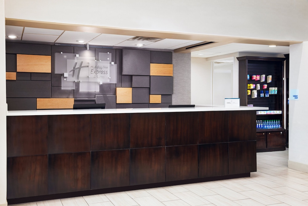 holiday inn express and suites jacksonville se med ctr area