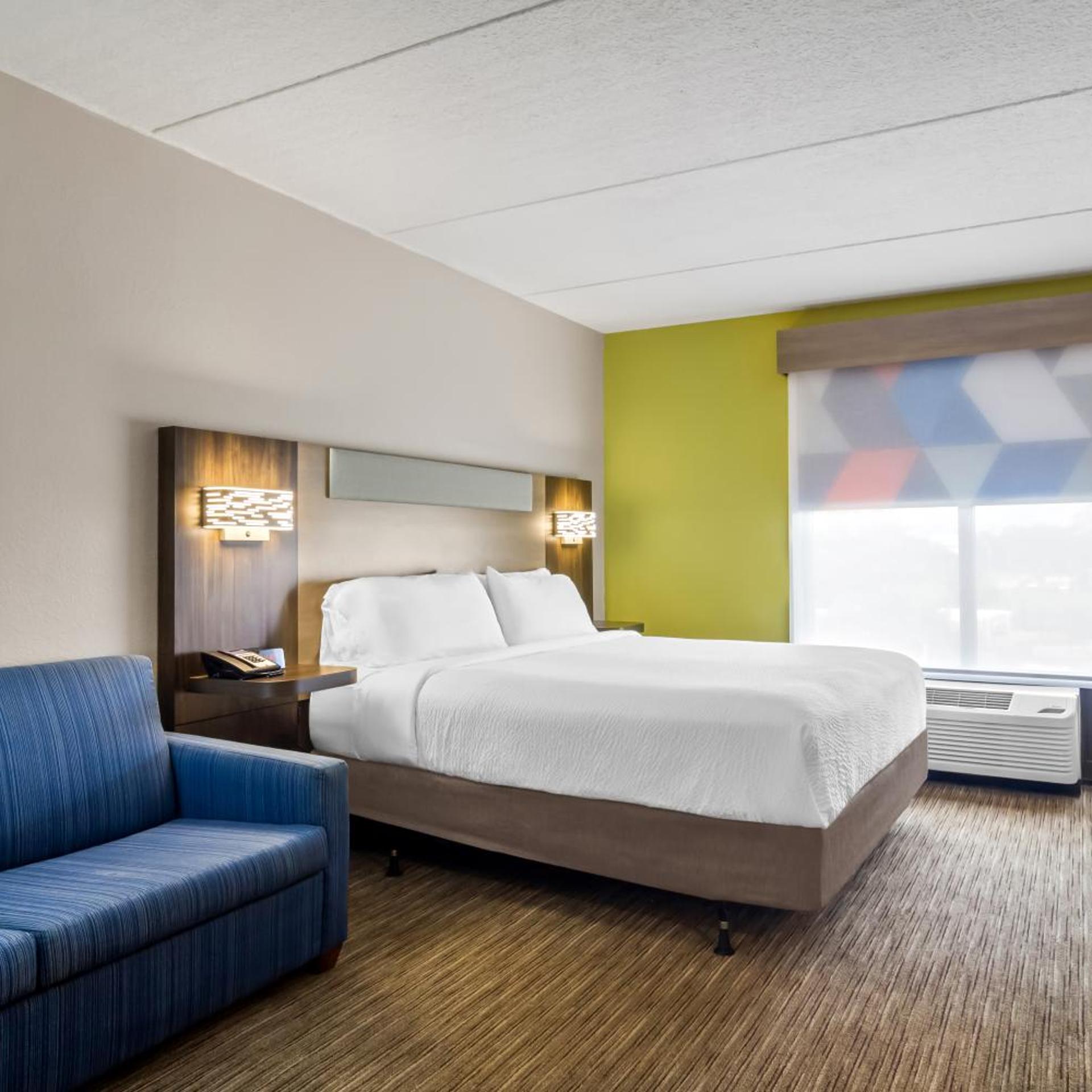 holiday inn express and suites jacksonville se med ctr area