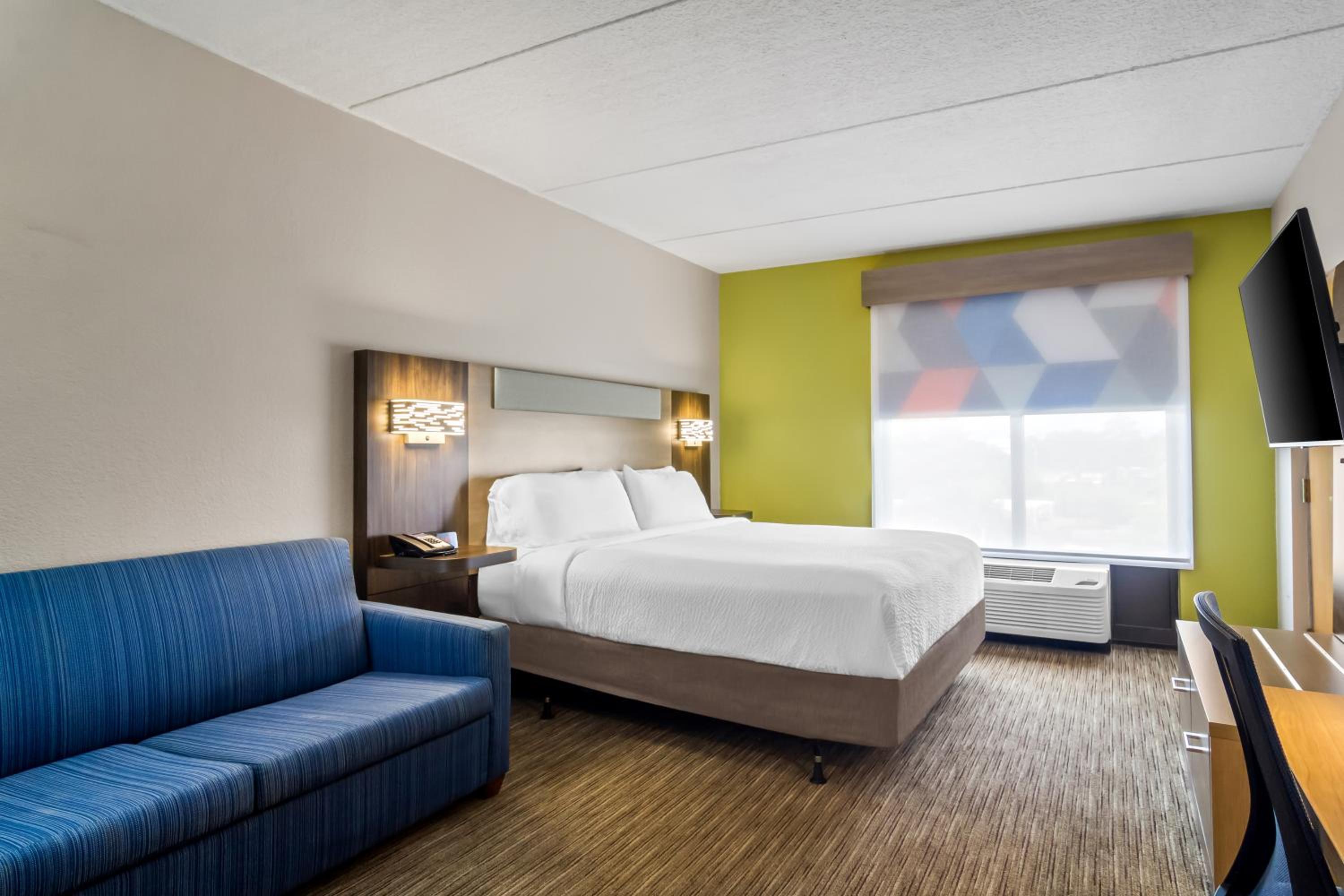 holiday inn express and suites jacksonville se med ctr area