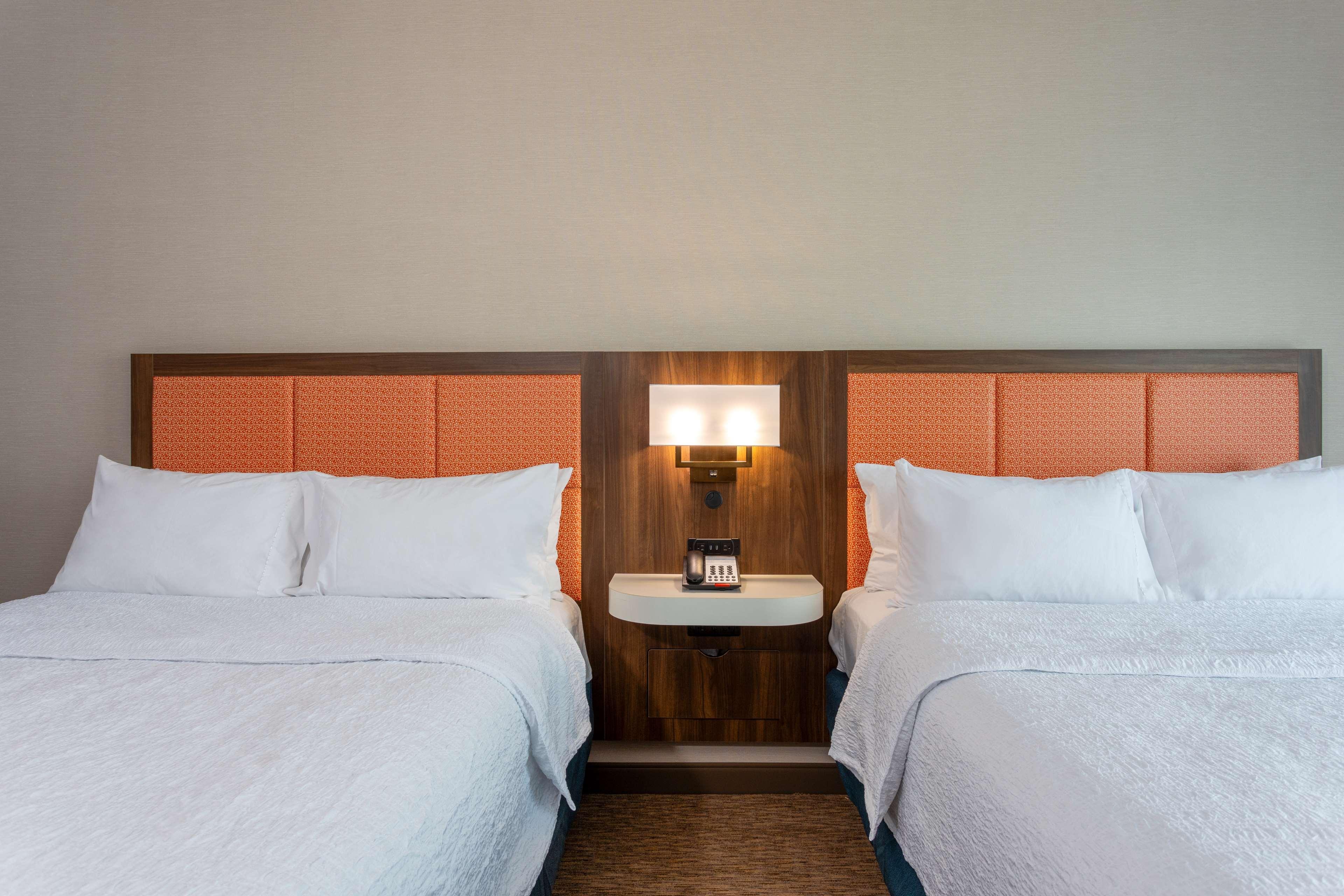 holiday inn express and suites jacksonville se med ctr area
