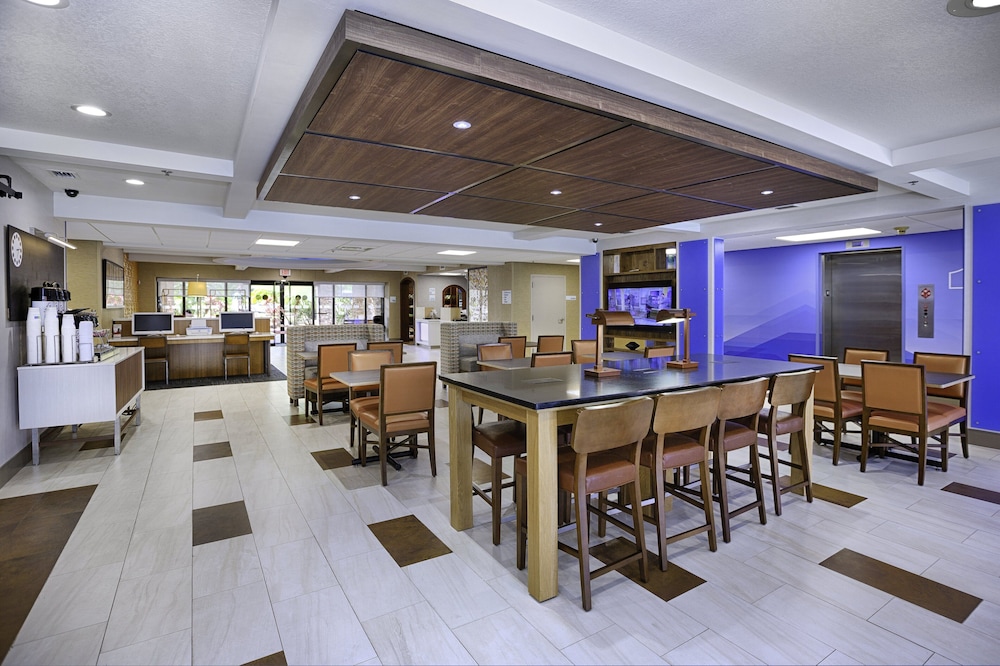 holiday inn express and suites jacksonville south